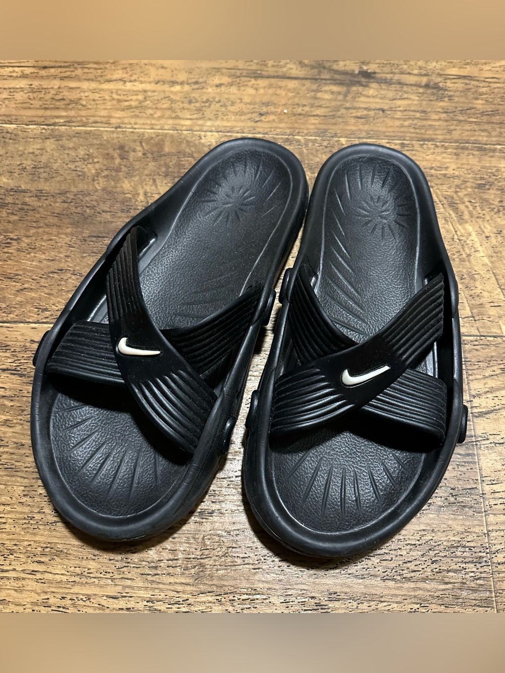 NIKE VINTAGE SLIDE SANDALS